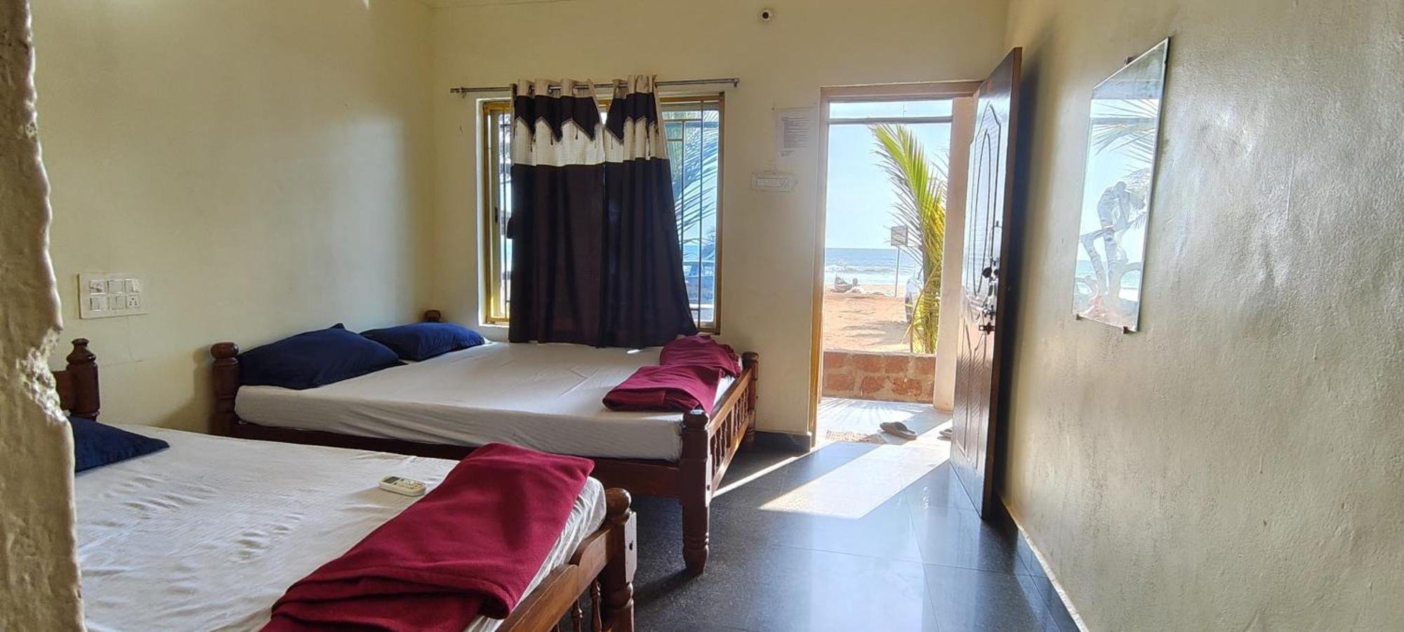 Gokarna Govekar Sea Facing Rooms Exterior photo